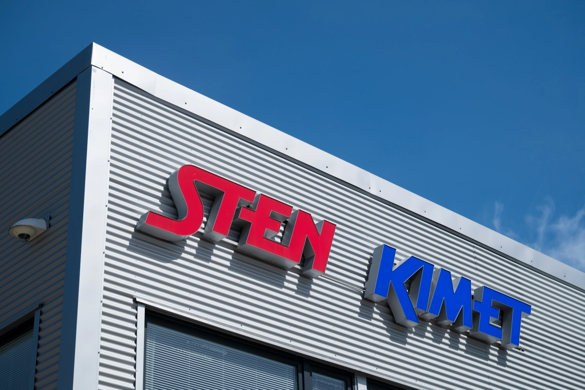 Hiilirajamekanismi (CBAM) ohjaa teräsalaa vähäpäästöisempään suuntaan — Sten Teräs huolehtii velvoitteista asiakkaan puolesta