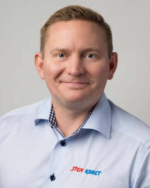 Niklas Oinonen Niklas Oinonen